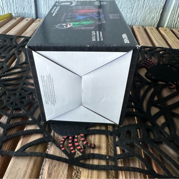 Haunted Mansion Disney's LED Wave Motion 2023 Projector Hitchhiking Ghosts Lowes - Picture 5 of 11